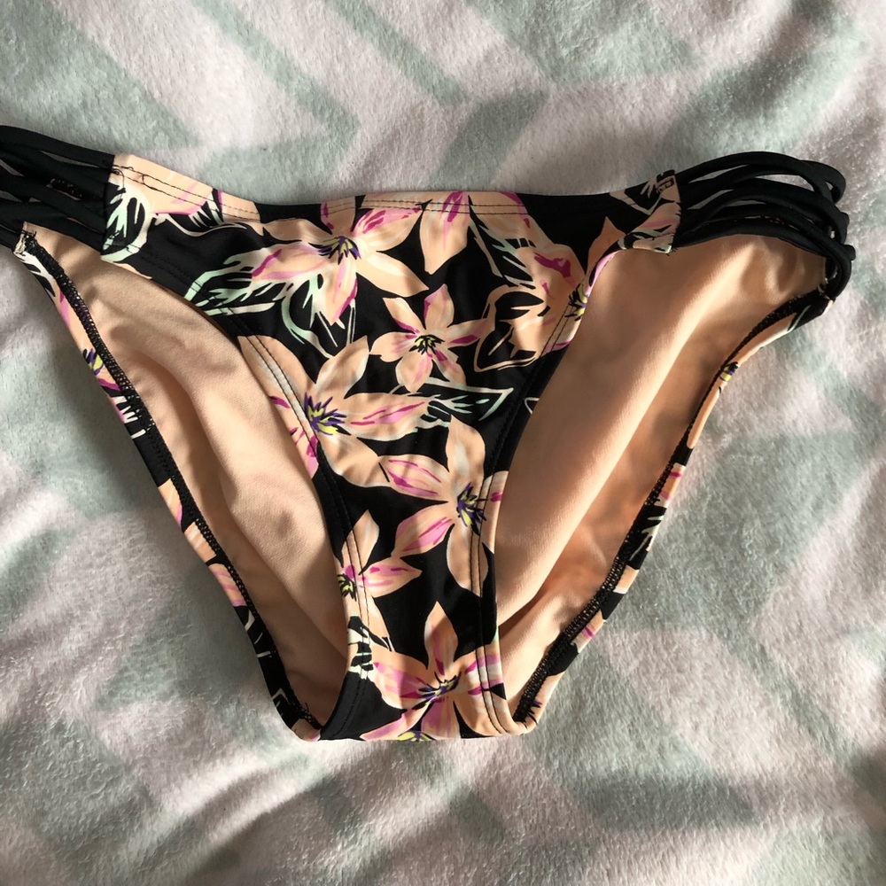 Target bikini bottoms